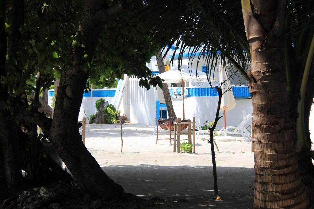Rip Tide Vacation Inn, K.Guraidhoo Ngoại thất bức ảnh