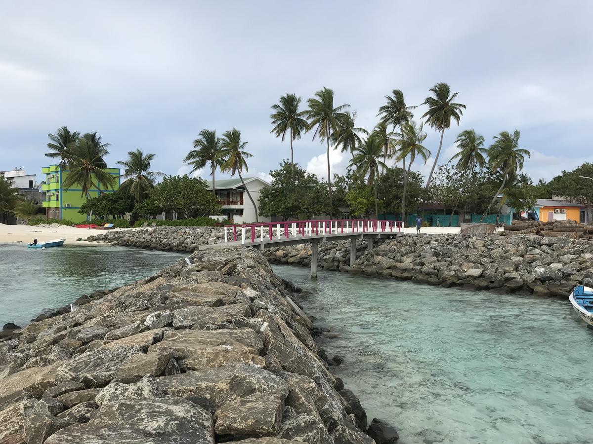 Rip Tide Vacation Inn, K.Guraidhoo Ngoại thất bức ảnh